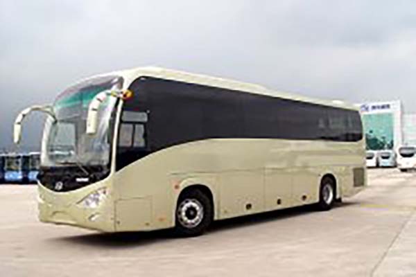 大巴租赁_租大巴车一天多少钱？