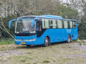 45座大巴租赁多少钱一天_大巴车租车平台